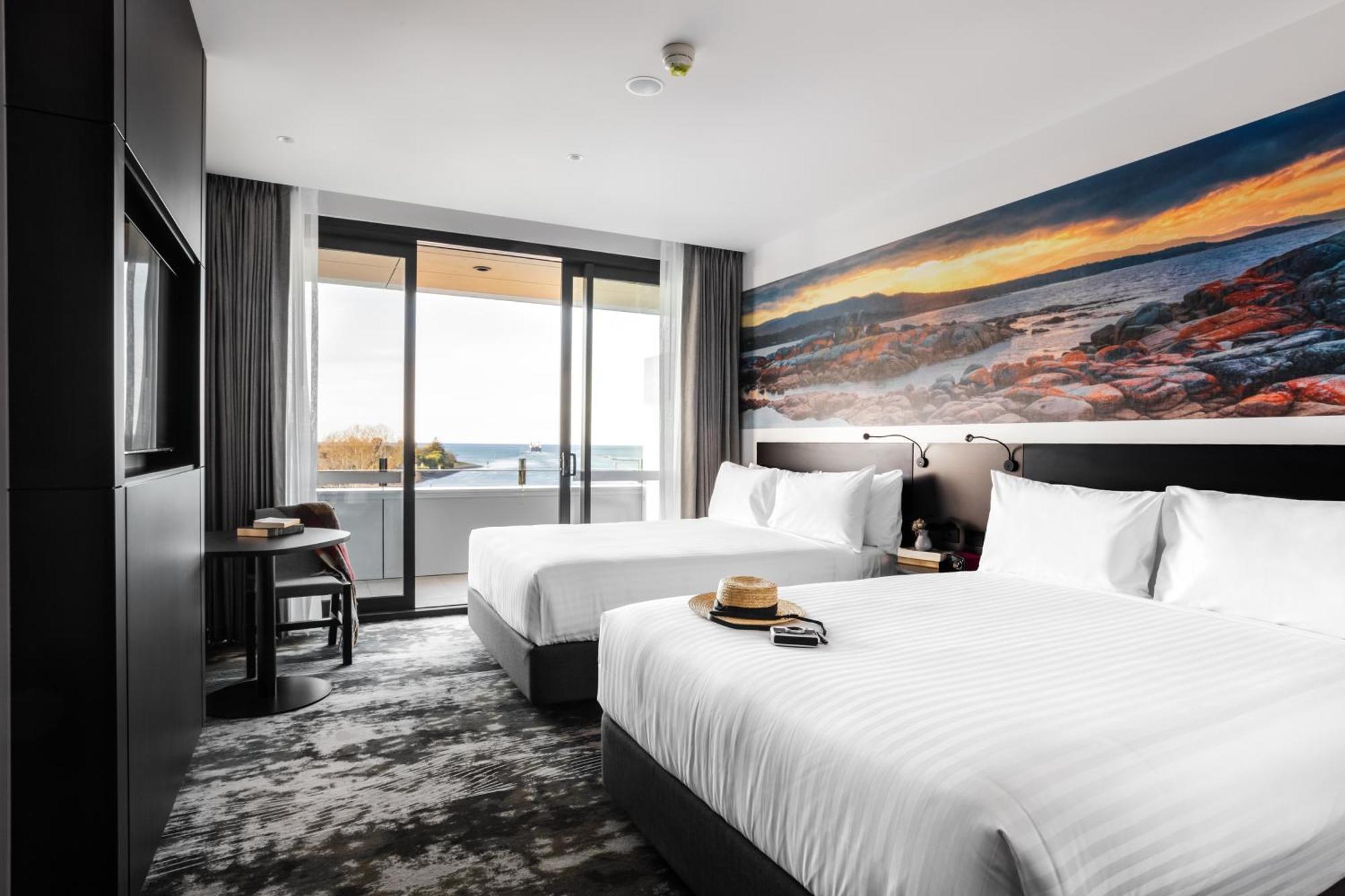 Novotel Devonport Exterior photo